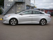 Максимально укомплектованная Hyundai Sonata Hybrid - foto 3