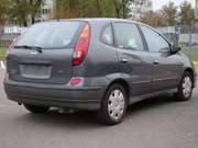 Nissan Almera Tino 2.2 dCi - foto 7