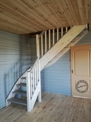 Деревянная лестница в дом или на дачу. Любая форма и размер. - foto 7