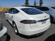 Tesla,  S 60,  2014,  белый. Запас хода от 350 км - foto 1