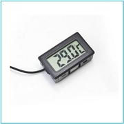 Цифровой электронный термометр с выносным датчиком - foto 0