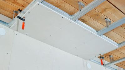Облицовка стен,  монтаж потолка и перегородок из гипсокартона - main