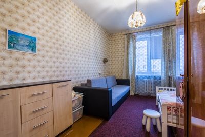 3-комнатная квартира в солидном сталинском доме на Долгобродской 11 - main